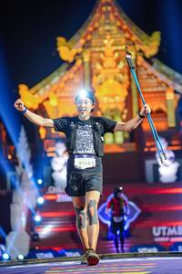 BIB: 9166
                            <button type="button" onclick="openModal(22347363)" class="btn btn-primary btn-sm float-right btn-popup" data-toggle="modal" data-target=".modal-high-quality">
                        <i class="fas fa-shopping-cart"></i> Add to Cart
                    </button>
                                            <button type="button" onclick="isThisMe(22347363, true)" class="btn btn-success btn-sm float-right btn-popup btn-isme hidden" data-toggle="tooltip" data-placement="bottom" title="นี่คือรูปของคุณใช่ไหม คลิกที่นี่เพื่อเอาเข้าอัลบั้ม">
                        <i class="fas fa-plus"></i> Add to album
                    </button>
                    <button type="button" onclick="isThisMe(22347363, false)" class="btn btn-warning btn-sm float-right btn-popup btn-isnotme hidden">
                        <i class="fas fa-ban"></i> Remove from album
                    </button>